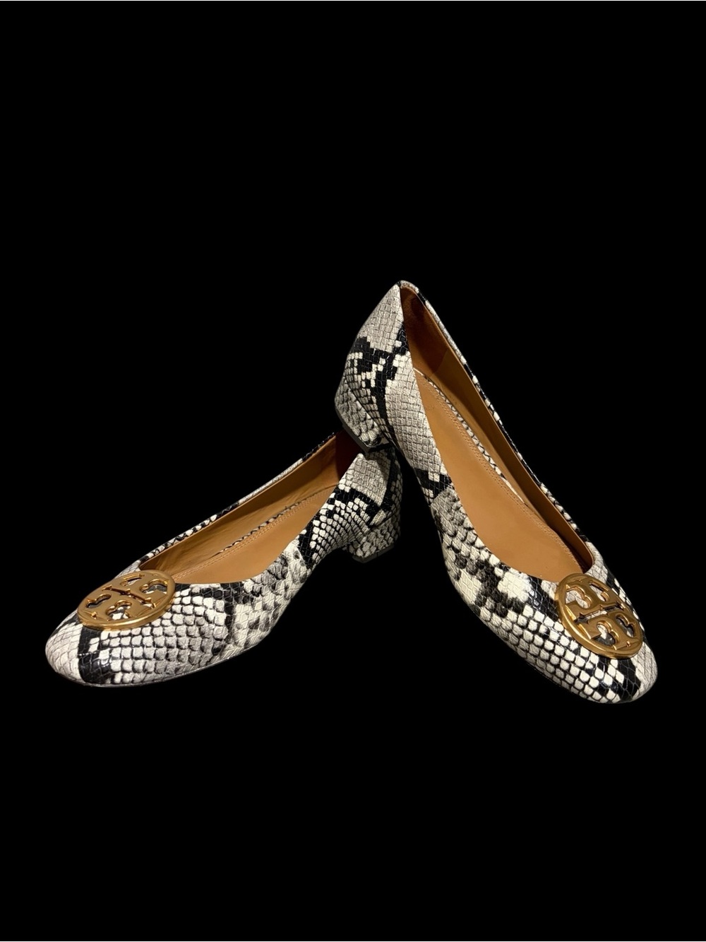 Tory Burch Chelsea Round-Toe Snakeskin-Embossed Leather Pumps.